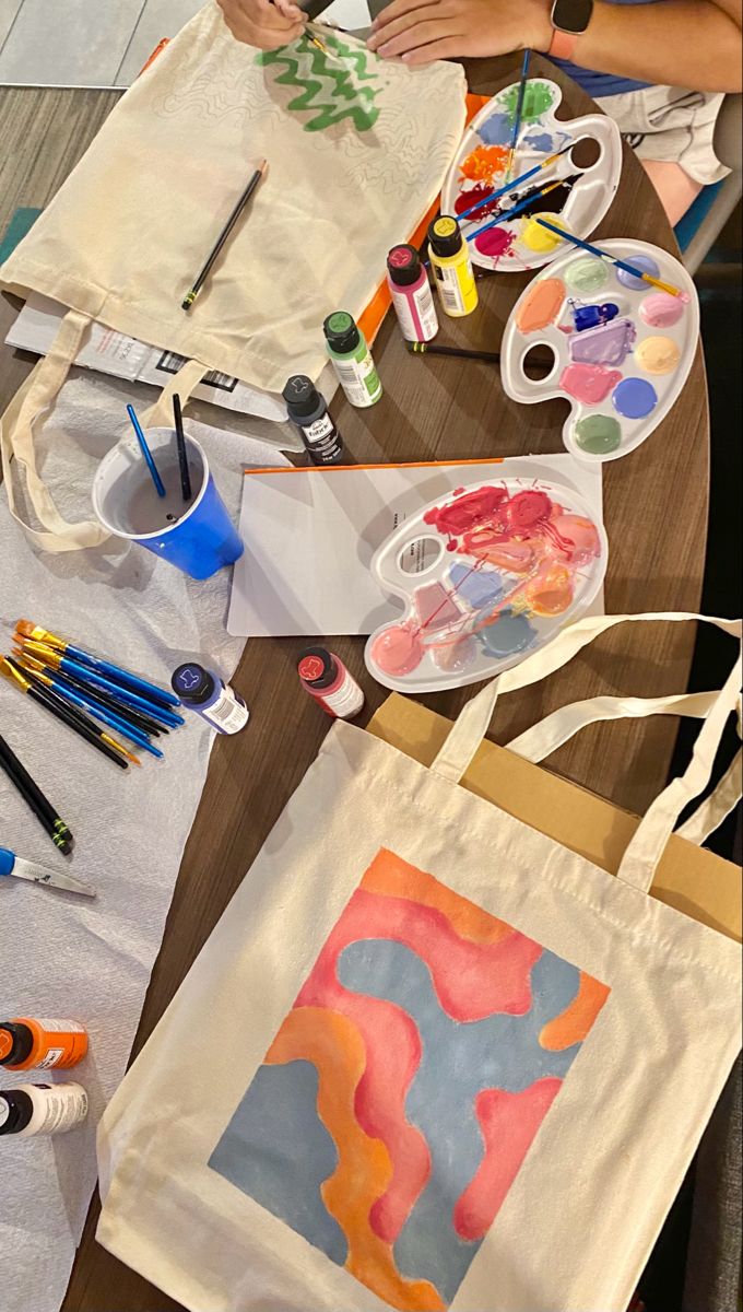 TOTE-TALLY FUN ART NIGHT - Hosted By Candace Cynthia